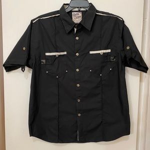 Short sleeve button down